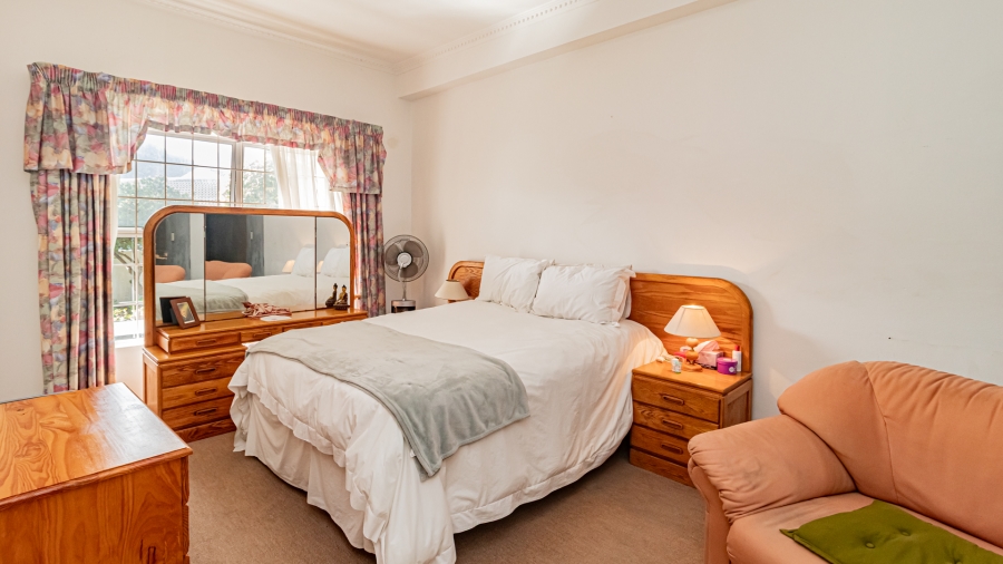 2 Bedroom Property for Sale in Fish Hoek Western Cape
